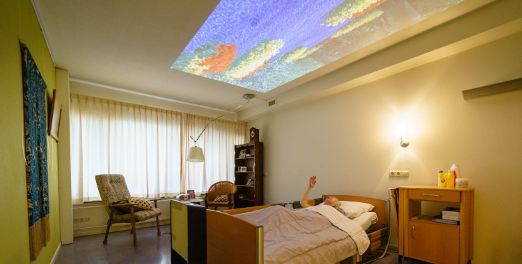 Artikelbild Bewohner stimulieren, Pflegekräfte entlasten